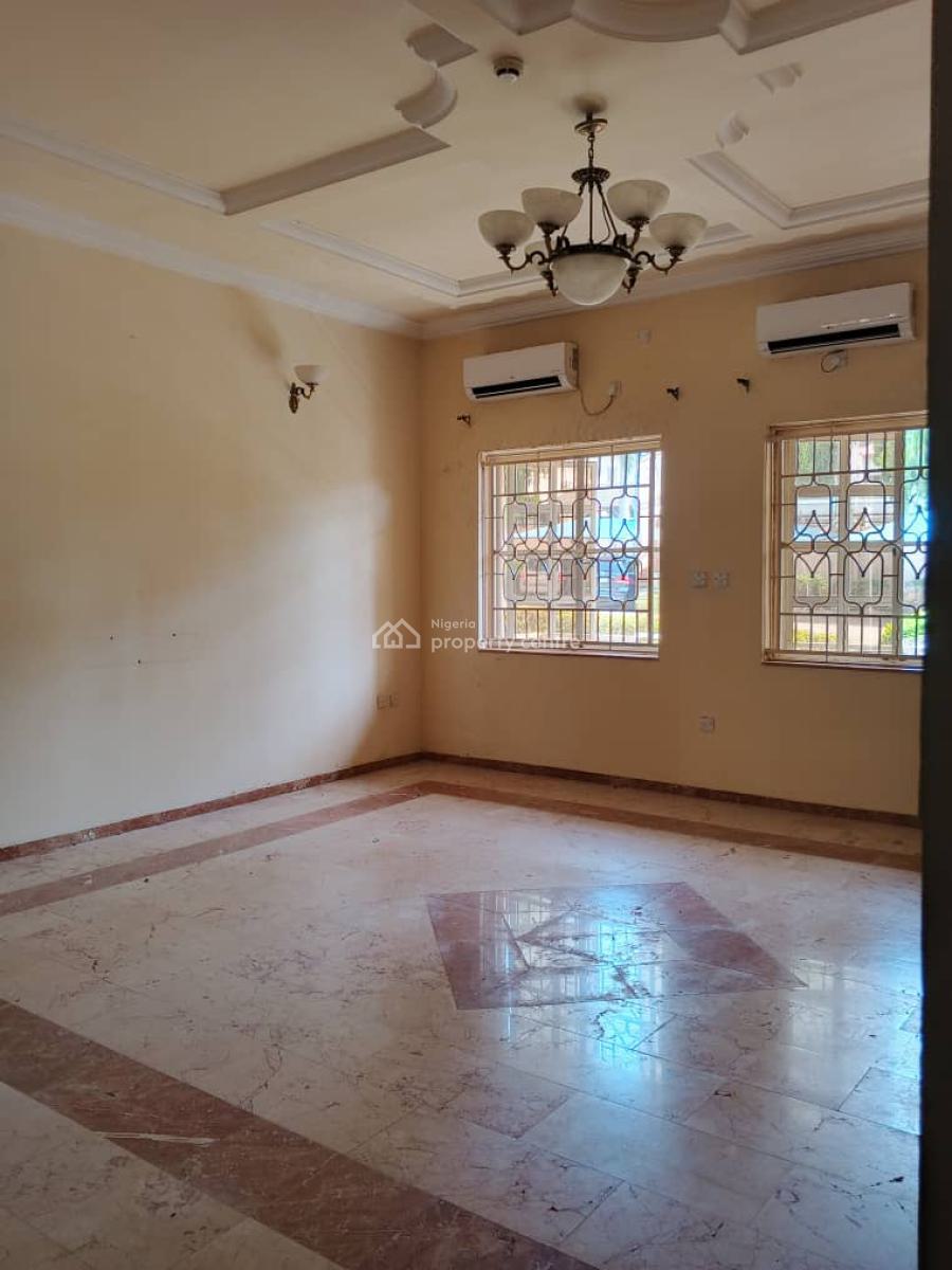 Lovely & Classy Three Bedroom Flat + Bq & Shared Swimming Pool, Maitama District, Abuja, Flat / Apartment for Rent