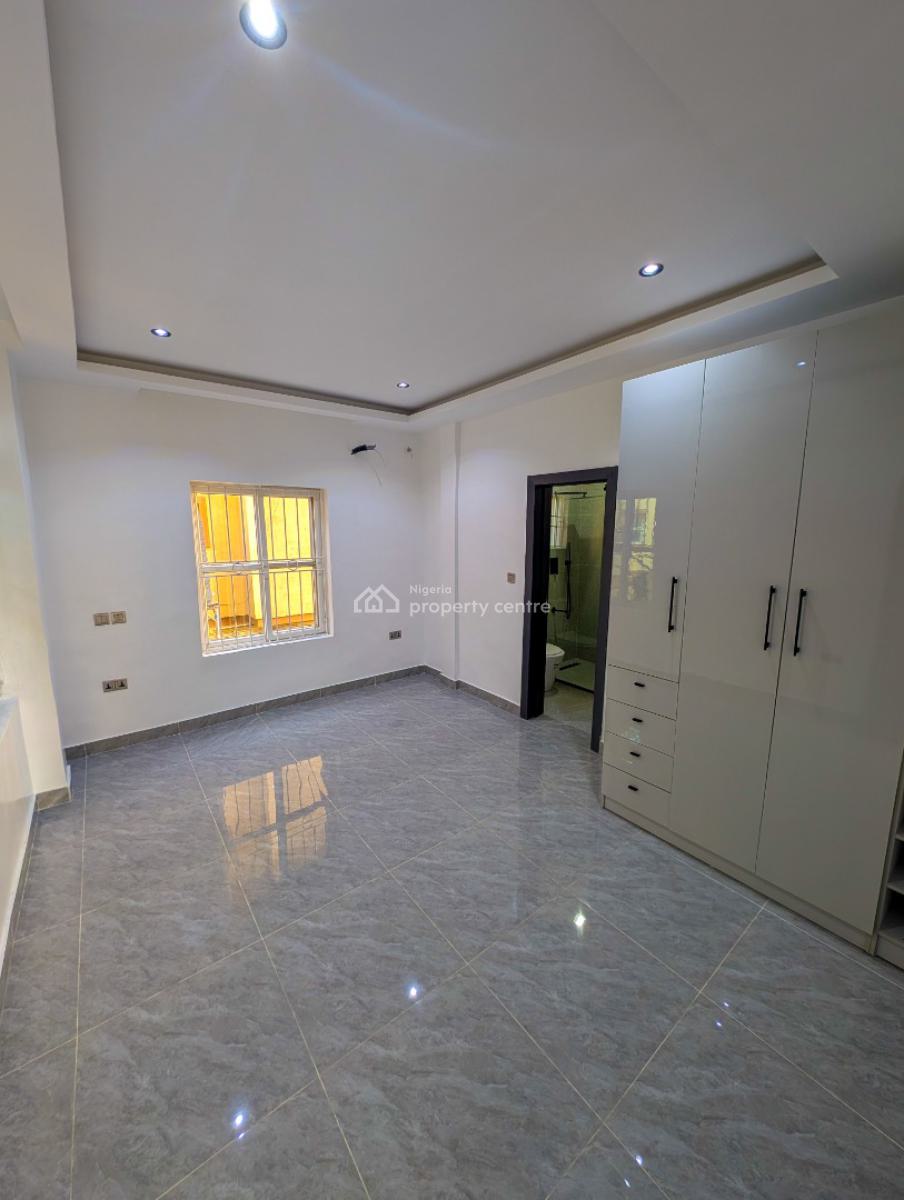 3 Bedroom Luxury Apartment (alpha Beach Estate), Alpha Beach Road, Igbo Efon, Lekki, Lagos, Flat / Apartment for Sale