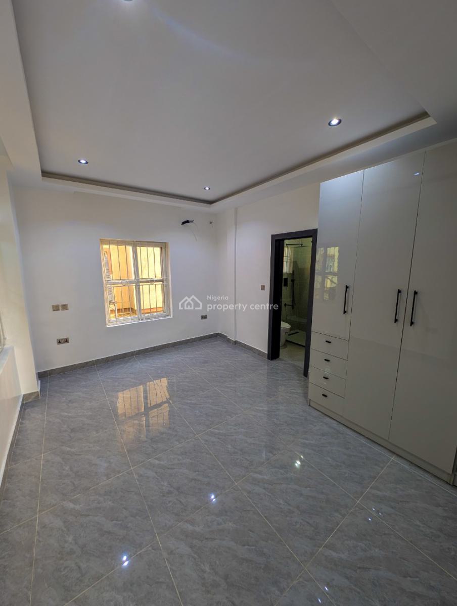 3 Bedroom Luxury Apartment (alpha Beach Estate), Alpha Beach Road, Igbo Efon, Lekki, Lagos, Flat / Apartment for Sale
