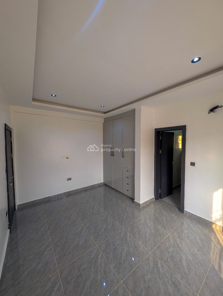 3 Bedroom Luxury Apartment (alpha Beach Estate), Alpha Beach Road, Igbo Efon, Lekki, Lagos, Flat / Apartment for Sale
