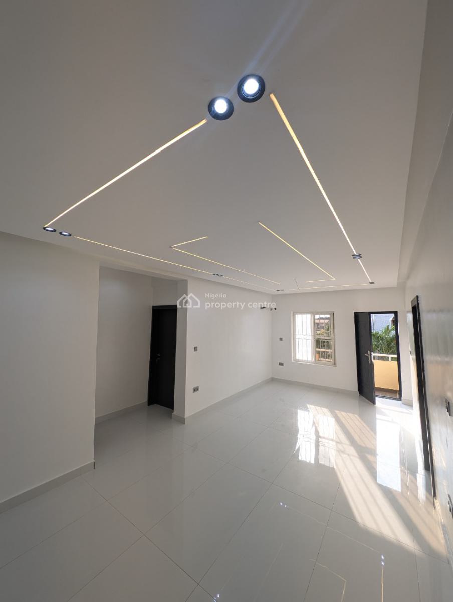3 Bedroom Luxury Apartment (alpha Beach Estate), Alpha Beach Road, Igbo Efon, Lekki, Lagos, Flat / Apartment for Sale