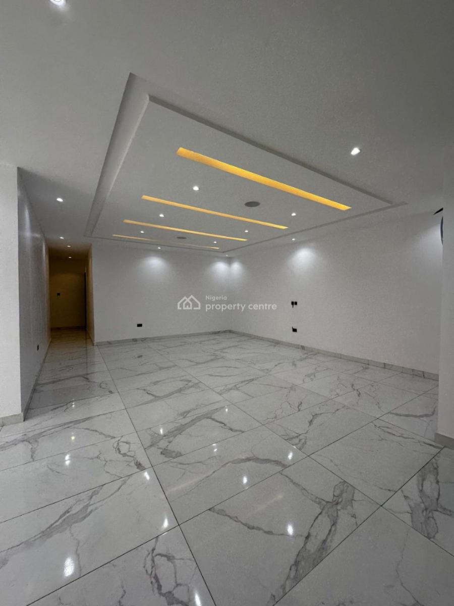 Luxurious 3 Bedroom Apartments with Bq( 10 Units Available  ), Lekki Phase 1, Lekki, Lagos, Flat / Apartment for Sale