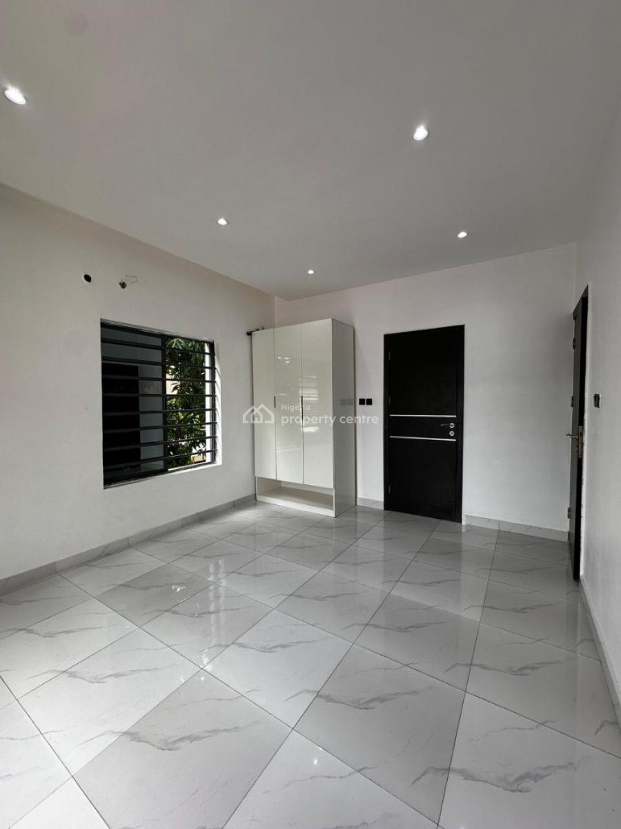 Luxurious 3 Bedroom Apartments with Bq( 10 Units Available  ), Lekki Phase 1, Lekki, Lagos, Flat / Apartment for Sale