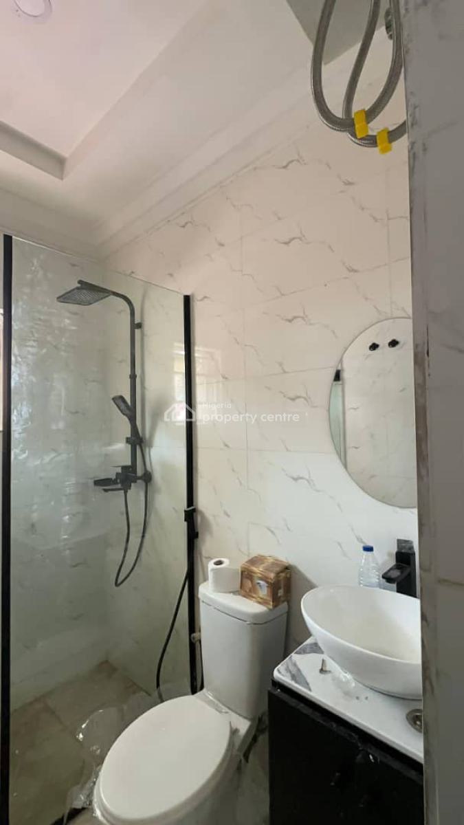 Luxurious and Newly Built Two ( 2 ) Bedrooms Flat, Garki, Abuja, Flat / Apartment for Rent