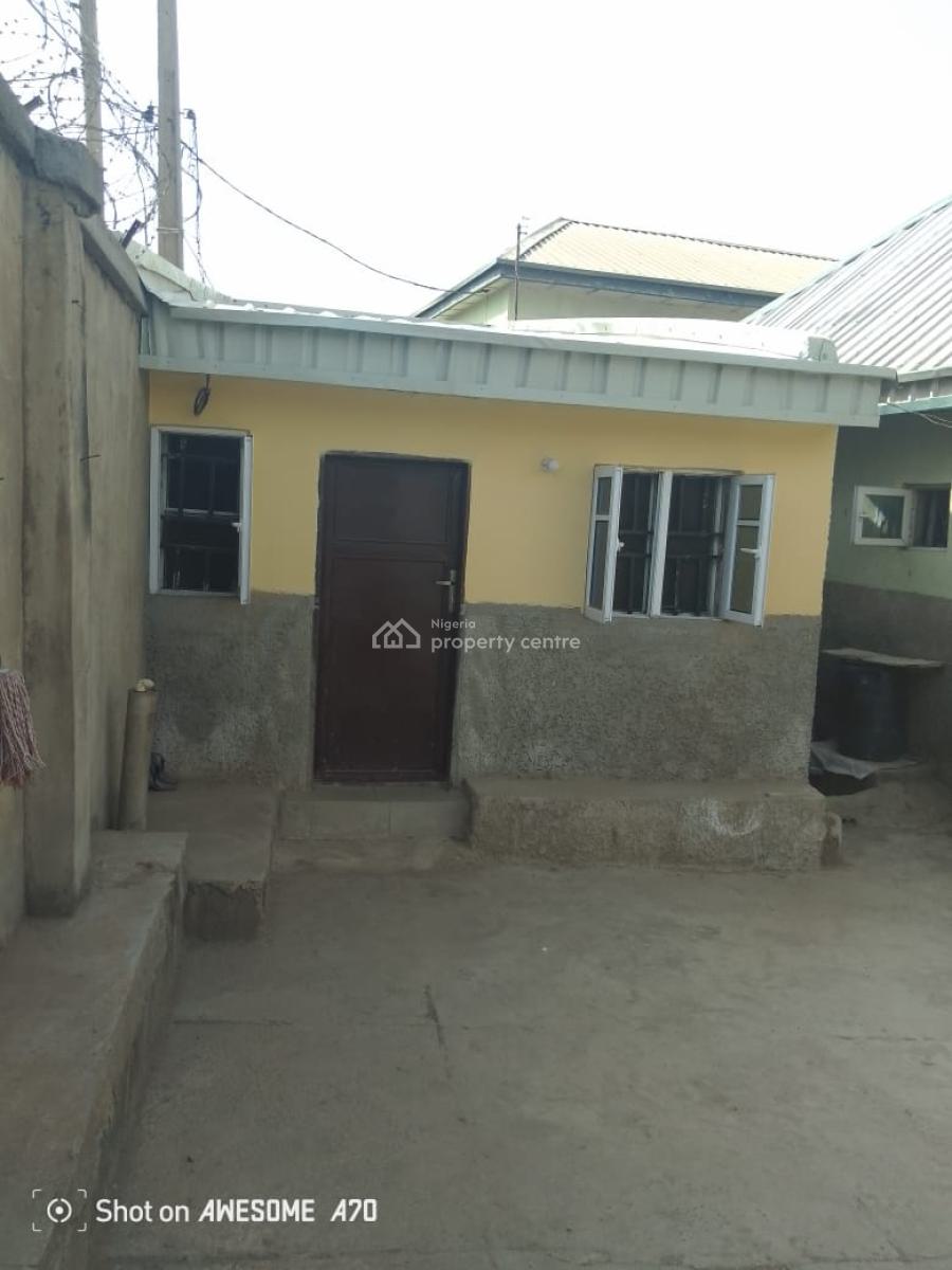 a Mini Estate Comprises 1unit of 3bedroom 2units of 2bedroom 2units of, Fha Phase2 Karu, Karu, Abuja, Block of Flats for Sale