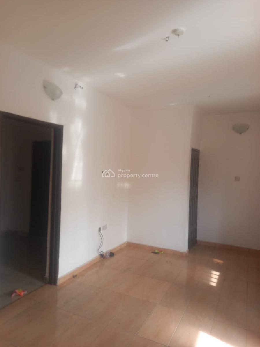 Newly Renovated 2 Bedroom Bungalow, Peaceville Estate, Badore, Ajah, Lagos, Detached Bungalow for Rent