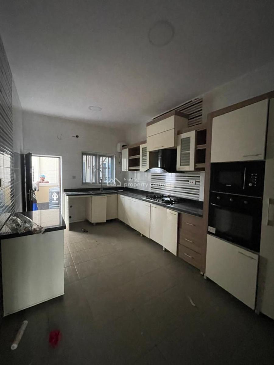 4 Bedrooms Duplex with Bq, Chevron, Lekki, Lagos, Semi-detached Duplex for Rent