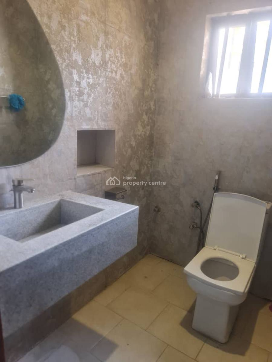 Standard and Serviced 3 Bedroom Apartment, Maitama District, Abuja, Flat / Apartment for Rent