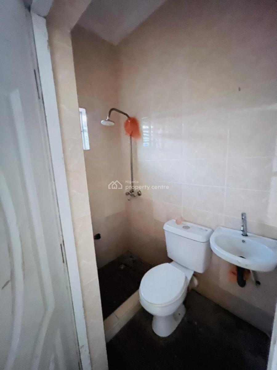 2bedroom Apartment, Ikota, Lekki, Lagos, Flat / Apartment for Rent