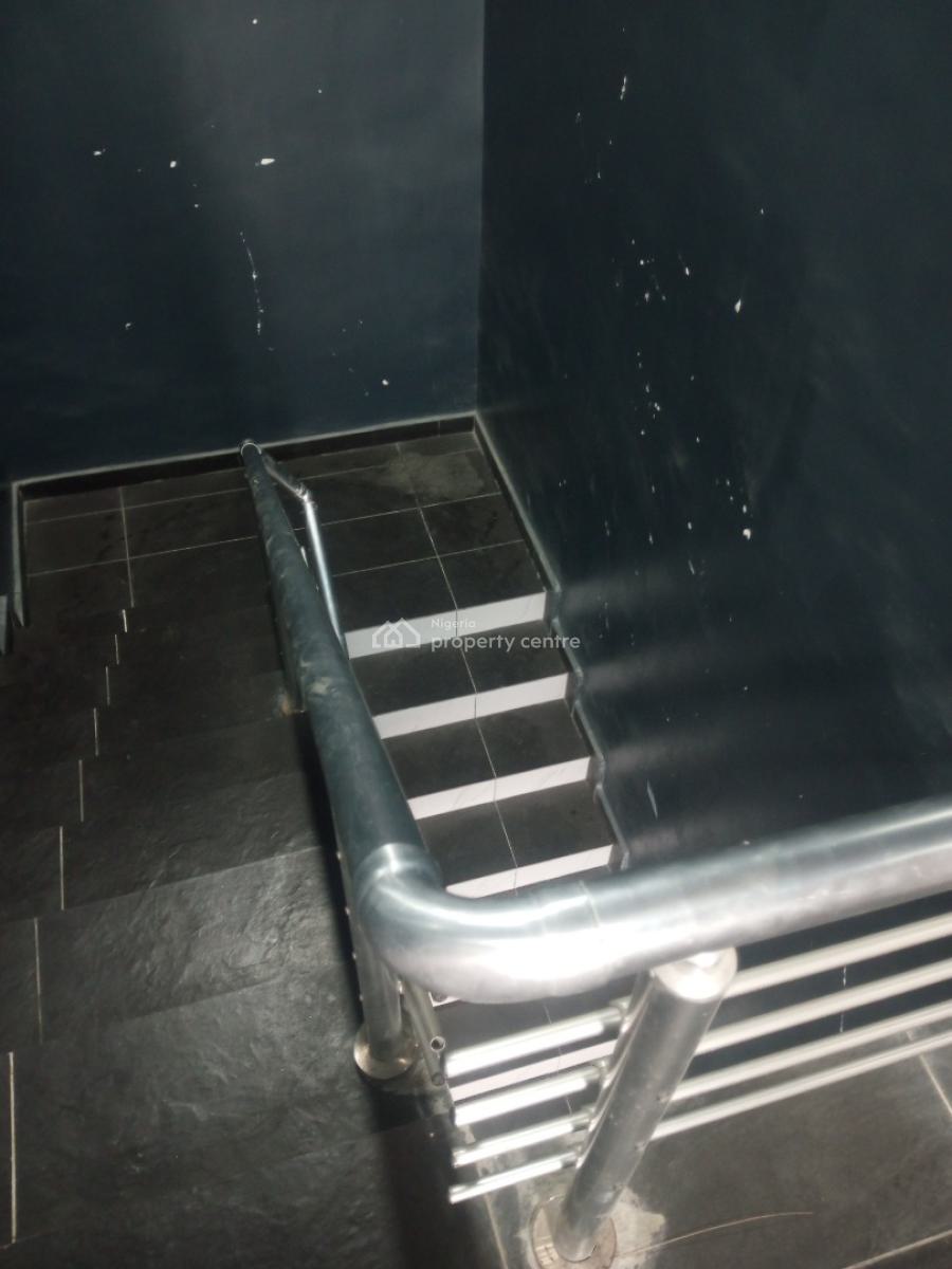 Massive and Beautiful 2bed Upstairs in an Estate, Badore, Ajah, Lagos, Flat / Apartment for Rent