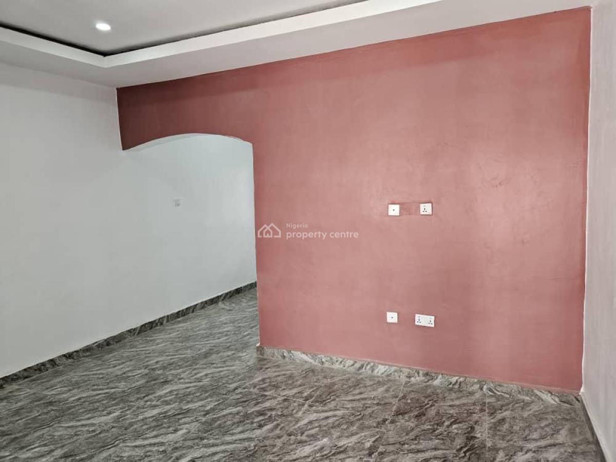 Luxury 2 Bedroom Fkat, Along Jedo Road, Lugbe District, Abuja, Block of Flats for Sale