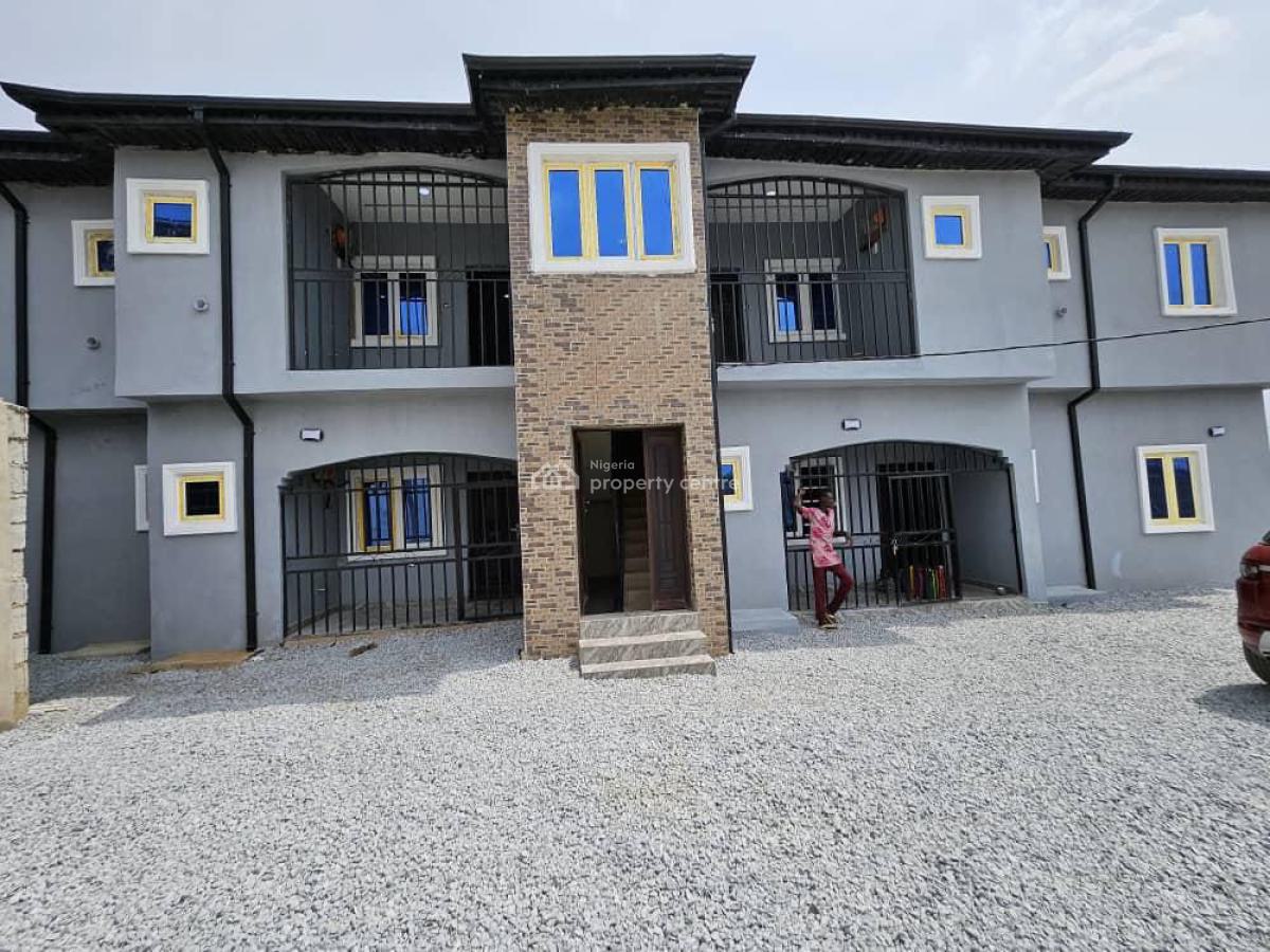 Luxury 2 Bedroom Fkat, Along Jedo Road, Lugbe District, Abuja, Block of Flats for Sale