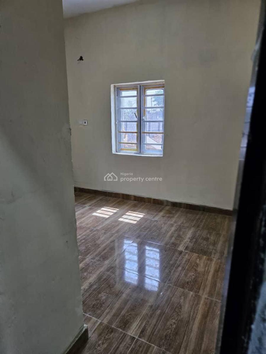 Luxury 2 Bedroom Fkat, Along Jedo Road, Lugbe District, Abuja, Block of Flats for Sale