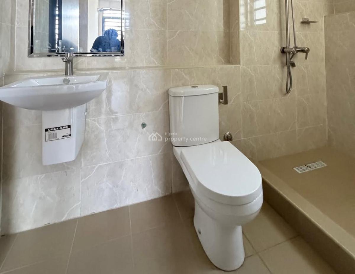 3-bedroom Apartment, Lekki Phase 1, Lekki, Lagos, Flat / Apartment for Rent