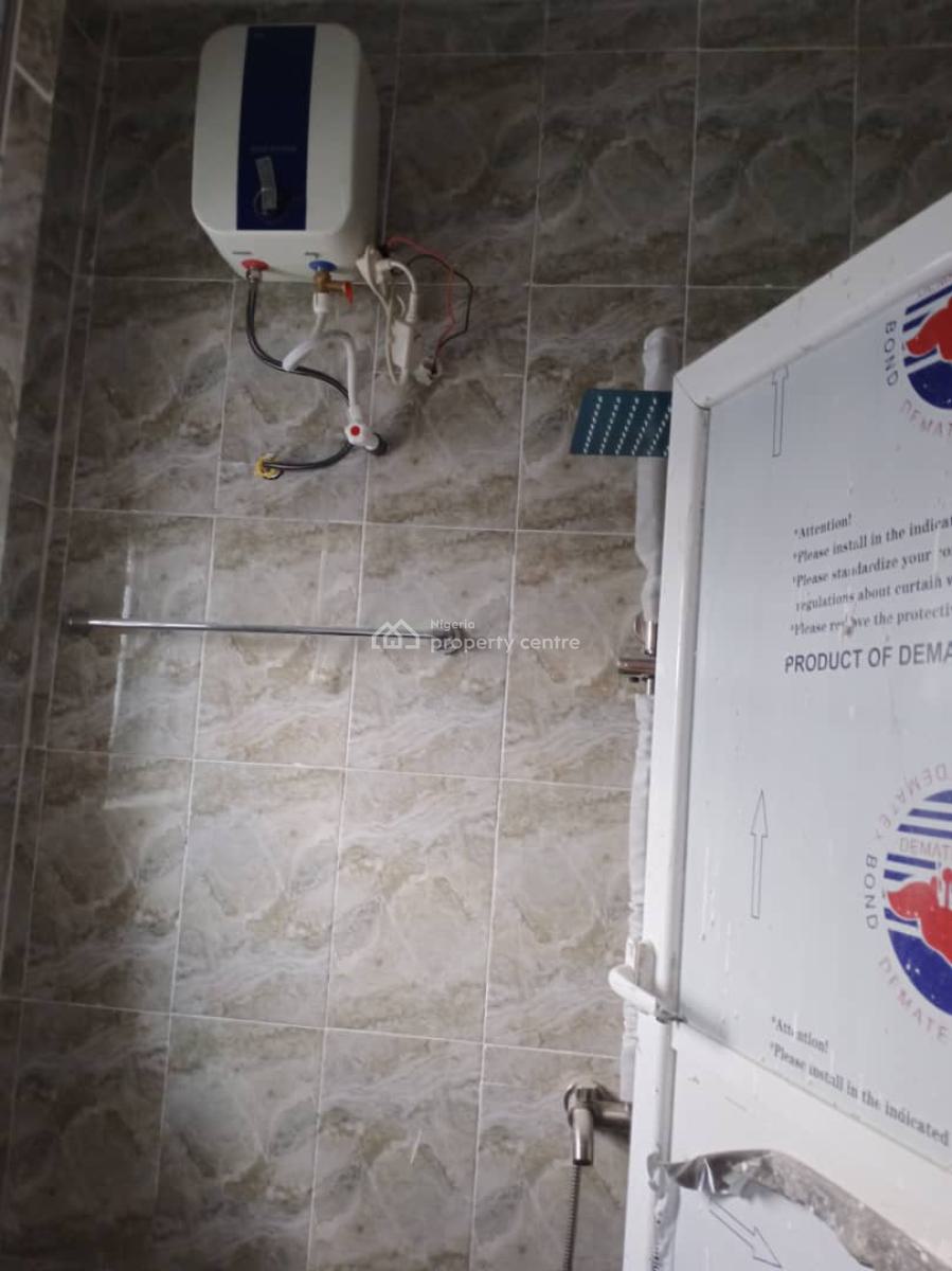 Massive 2bedroom Flat Upstairs, Oke-ogun Ibeju-lekki Lagos State Nigeria, Ibeju, Lagos, Flat / Apartment for Rent