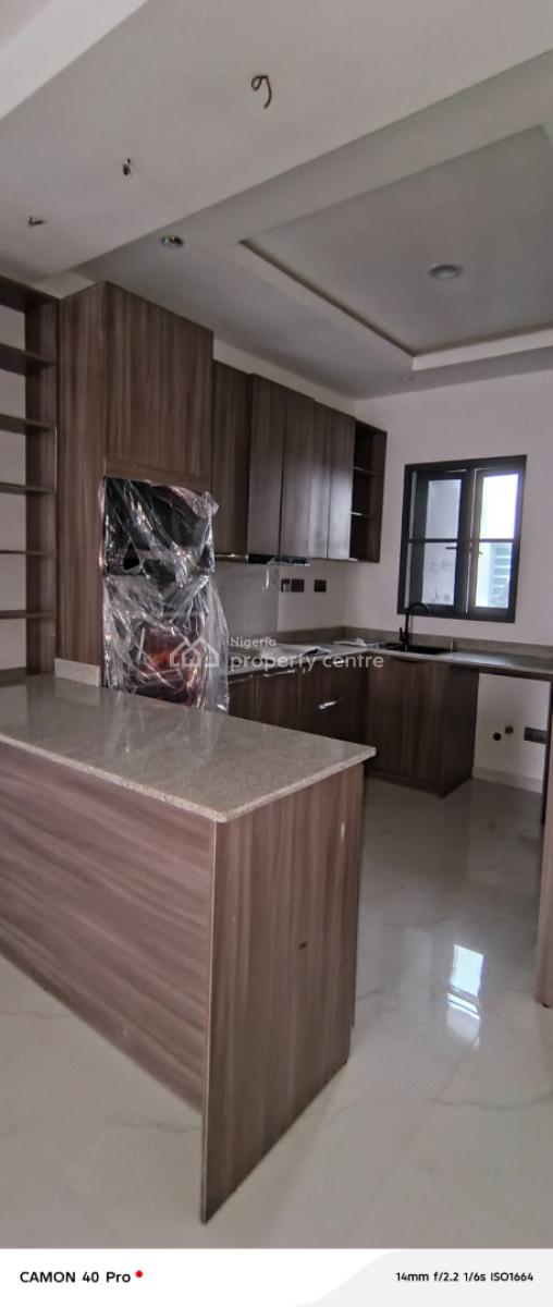 Newly Luxury and Spacious 2bed and 3bedroom with Bq, Lekki, Lagos, Flat / Apartment for Sale