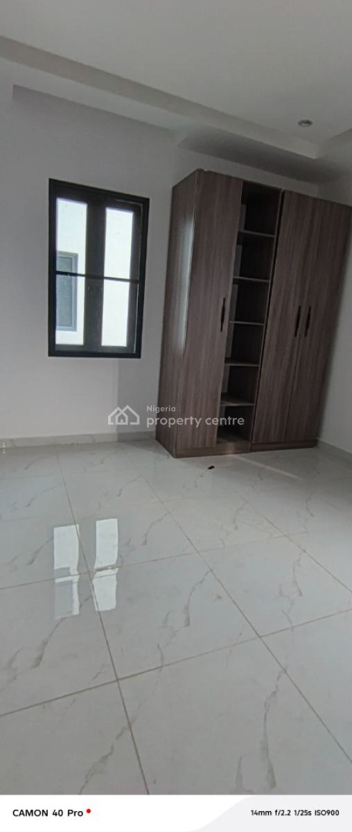 Newly Luxury and Spacious 2bed and 3bedroom with Bq, Lekki, Lagos, Flat / Apartment for Sale