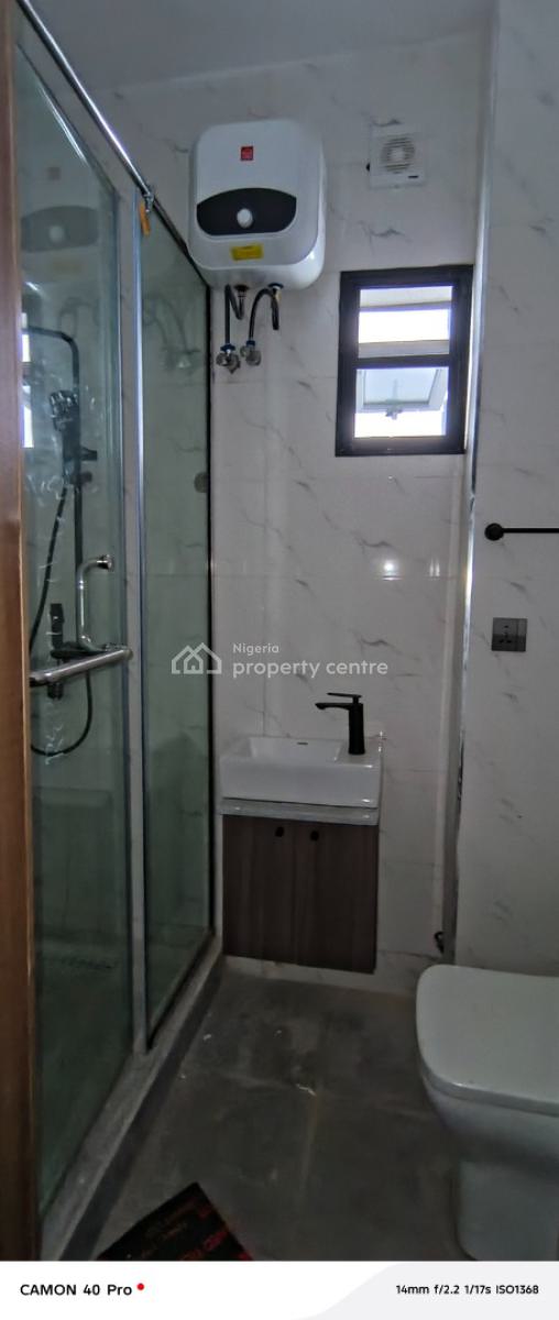 Newly Luxury and Spacious 2bed and 3bedroom with Bq, Lekki, Lagos, Flat / Apartment for Sale