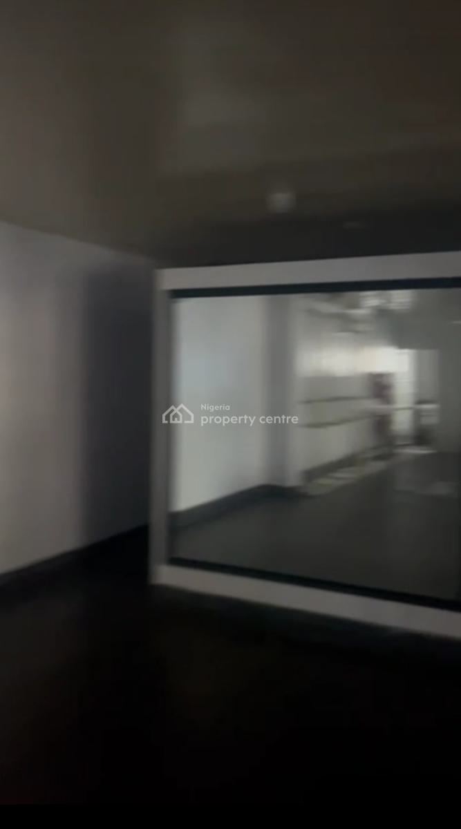 300m2 Office Space at First Floor, Opebi, Ikeja, Lagos, Office Space for Rent