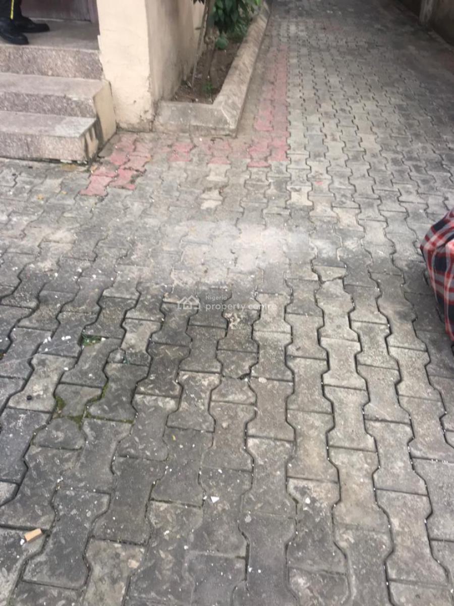 Spacious 4 Bedroom Semi Detached House with 2 Room Bq, Maryland Estate, Maryland, Lagos, Semi-detached Duplex for Rent