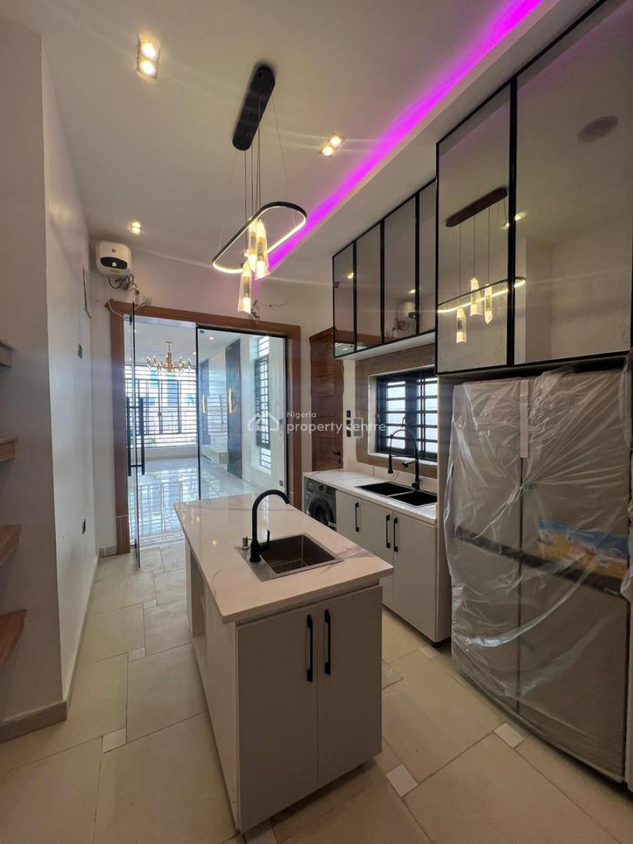 Luxurious 4 Bedroom Fully Detached Duplex in a  Secured Estate, Orchid, Lekki, Lagos, Detached Duplex for Sale