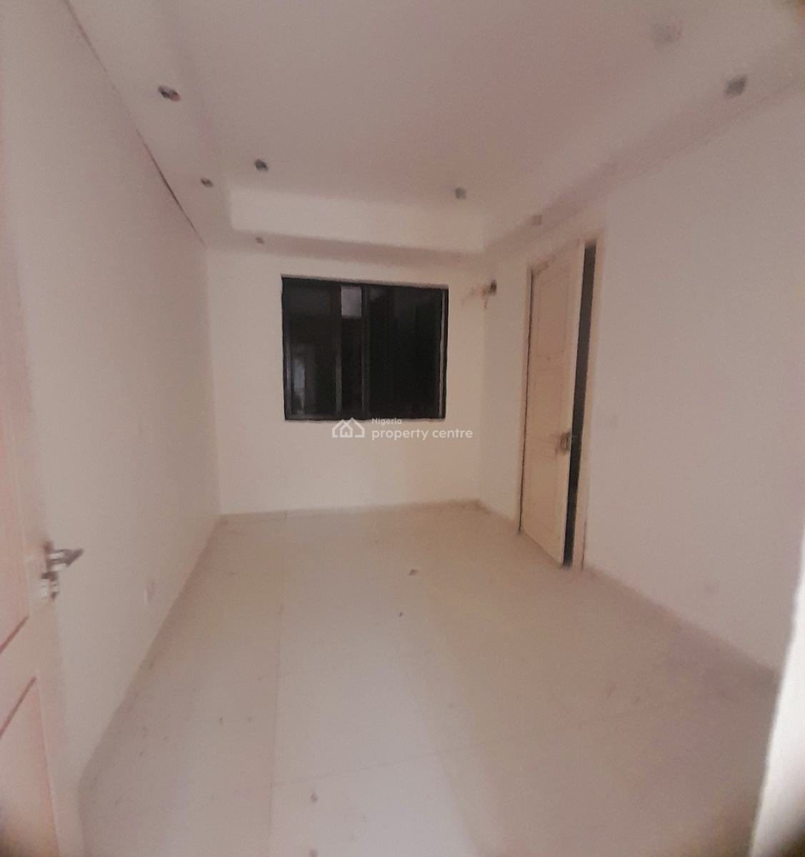 4-bedroom Maisonette with Bq  Along Spg Road, Igbo-efon, Lekki, L, Spg Road, Igbo-efon, Lekki, Lagos, Terraced Duplex for Sale