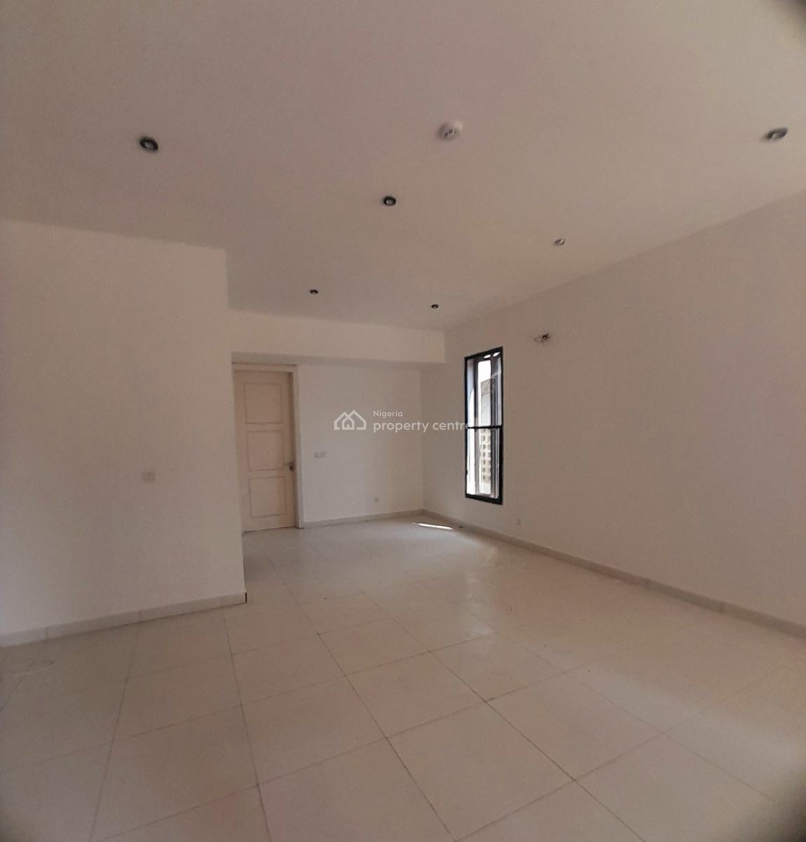 4-bedroom Maisonette with Bq  Along Spg Road, Igbo-efon, Lekki, L, Spg Road, Igbo-efon, Lekki, Lagos, Terraced Duplex for Sale