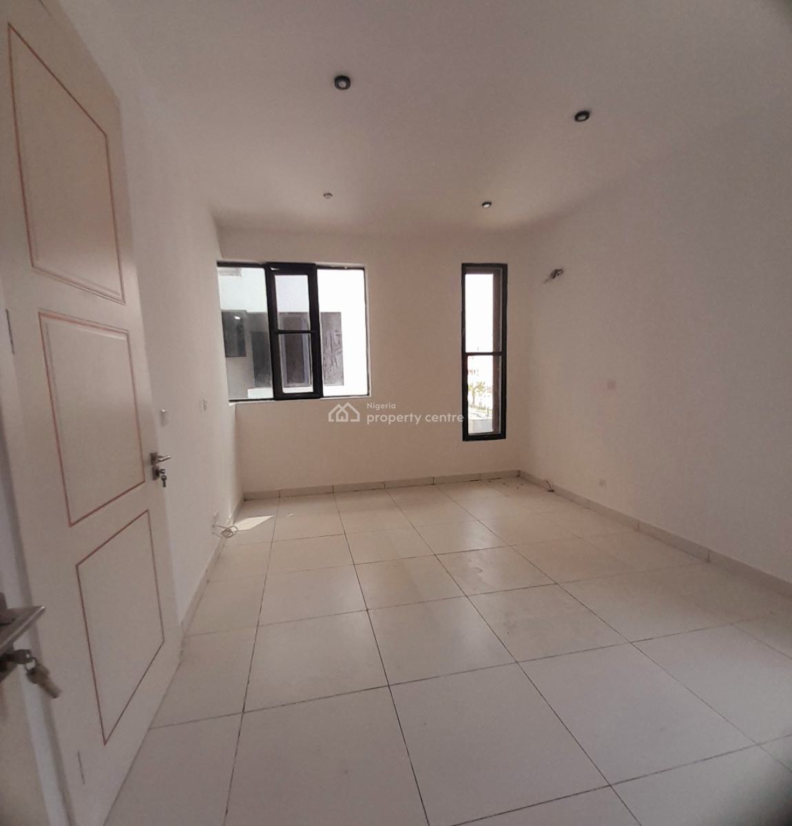 4-bedroom Maisonette with Bq  Along Spg Road, Igbo-efon, Lekki, L, Spg Road, Igbo-efon, Lekki, Lagos, Terraced Duplex for Sale