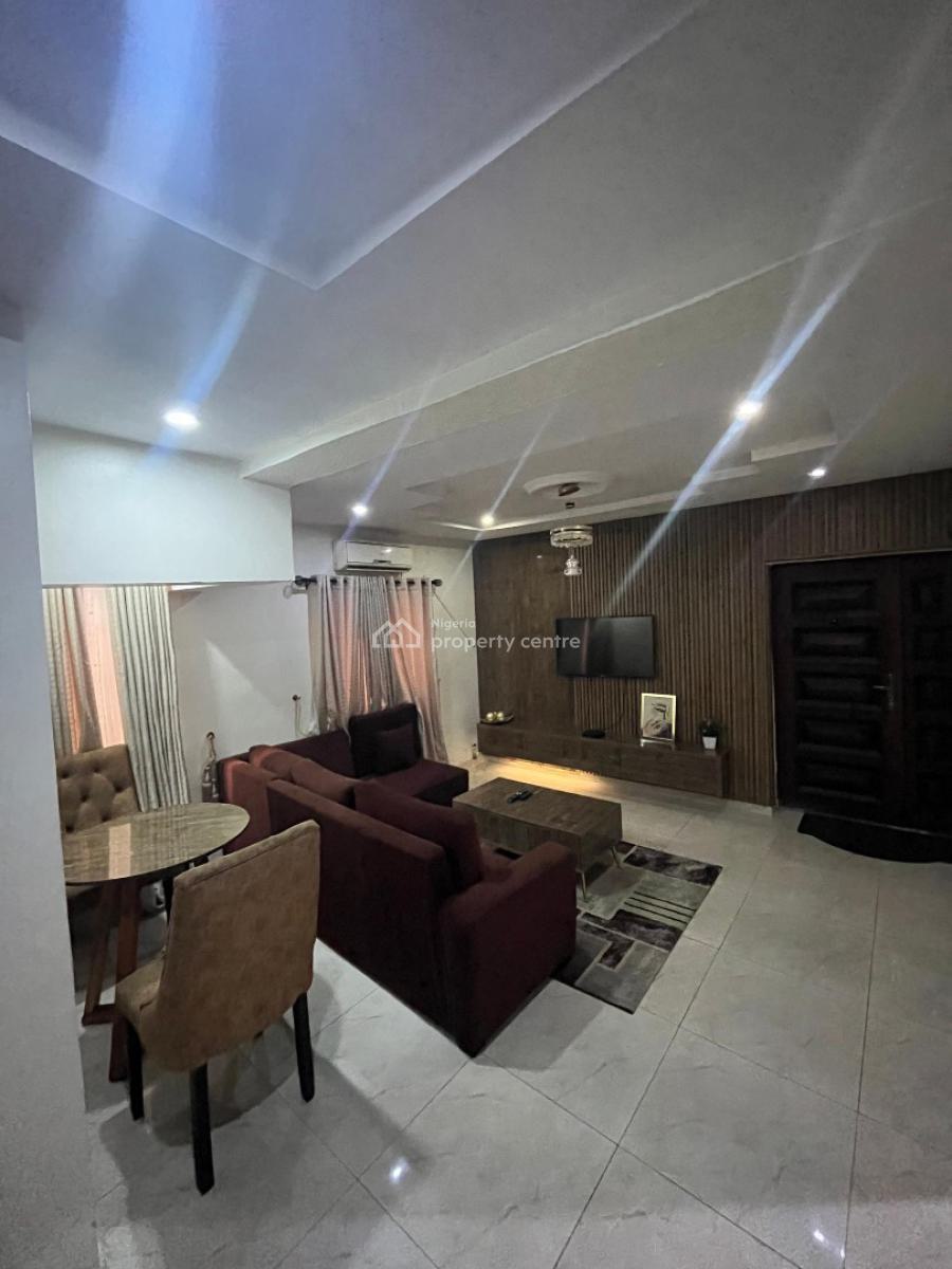 Cute Two Bedroom Apartment in a Secured Neighborhood, Magodo Estate, Gra Phase 2, Magodo, Lagos, Flat / Apartment Short Let