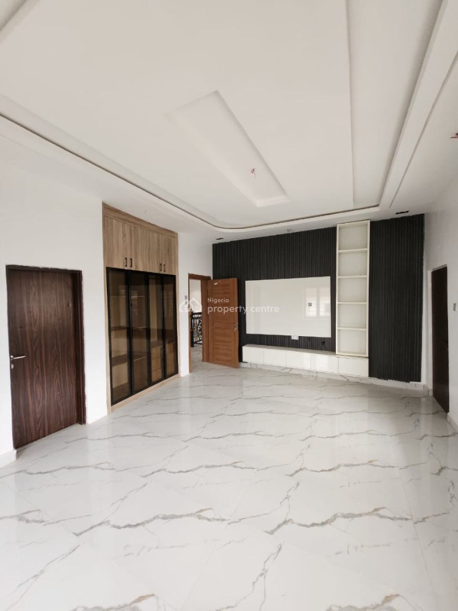 Luxury 4bedroom Fully Detached Duplex +tarred Road, Airport Road Lugbe, Lugbe District, Abuja, Detached Duplex for Sale