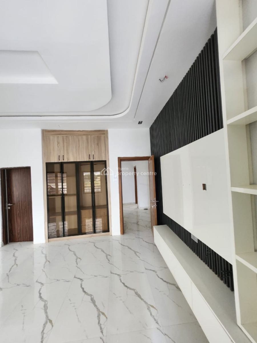 Luxury 4bedroom Fully Detached Duplex +tarred Road, Airport Road Lugbe, Lugbe District, Abuja, Detached Duplex for Sale