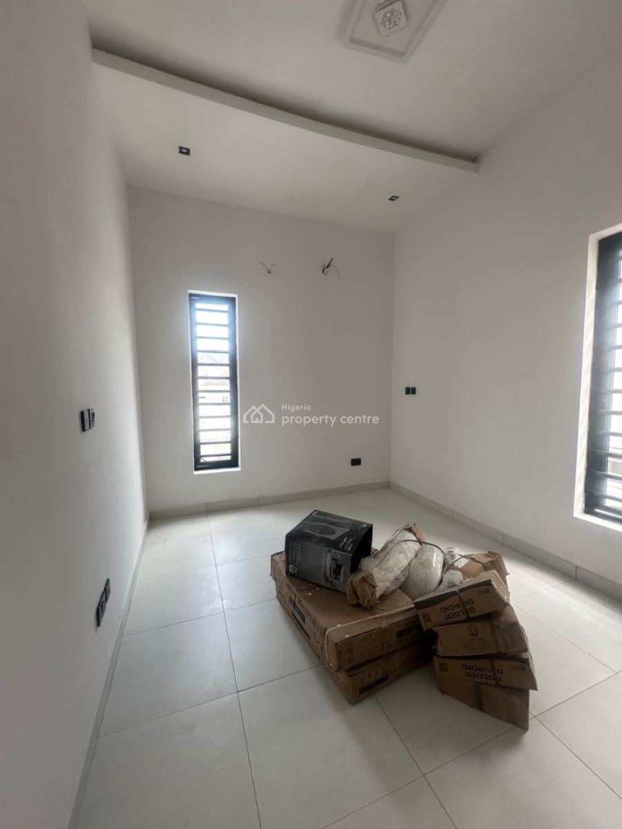 5 Bed Fully Detached Duplex with  Bq, Ikota, Lekki, Lagos, Detached Duplex for Sale