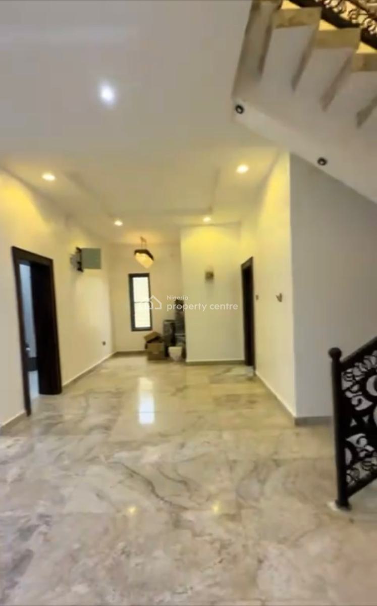 Massive Luxurious 5bedroom Semi Detached En-suite Duplex, Close to Chrisland School, Apo, Abuja, Semi-detached Duplex for Sale