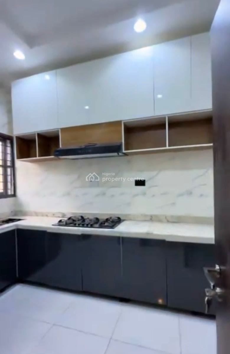 Massive Luxurious 5bedroom Semi Detached En-suite Duplex, Close to Chrisland School, Apo, Abuja, Semi-detached Duplex for Sale