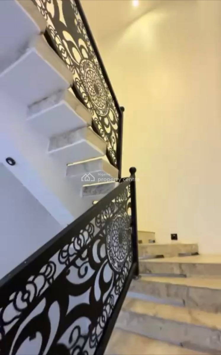 Massive Luxurious 5bedroom Semi Detached En-suite Duplex, Close to Chrisland School, Apo, Abuja, Semi-detached Duplex for Sale