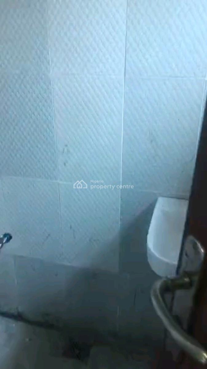 Two Bedroom Flat at Adekunle Yaba, Adekunle, Yaba, Lagos, Flat / Apartment for Rent