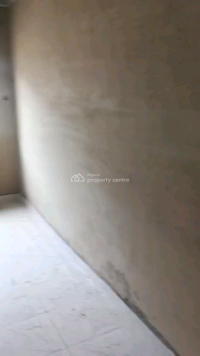 Two Bedroom Flat at Adekunle Yaba, Adekunle, Yaba, Lagos, Flat / Apartment for Rent