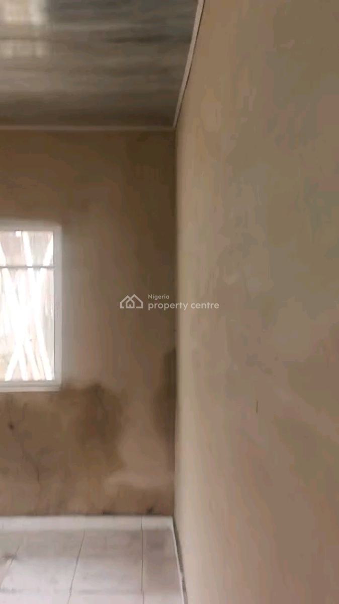 Two Bedroom Flat at Adekunle Yaba, Adekunle, Yaba, Lagos, Flat / Apartment for Rent