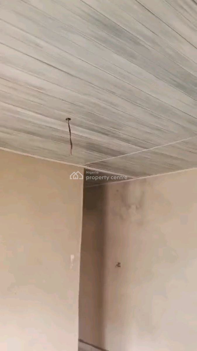 Two Bedroom Flat at Adekunle Yaba, Adekunle, Yaba, Lagos, Flat / Apartment for Rent