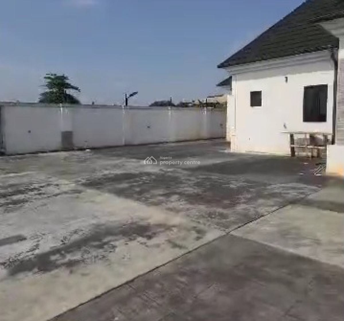 4bedroom Bungalow 70ft By 100ft Land, Irhirhi Road, Off Airport Road Gra, Benin, Oredo, Edo, House for Sale