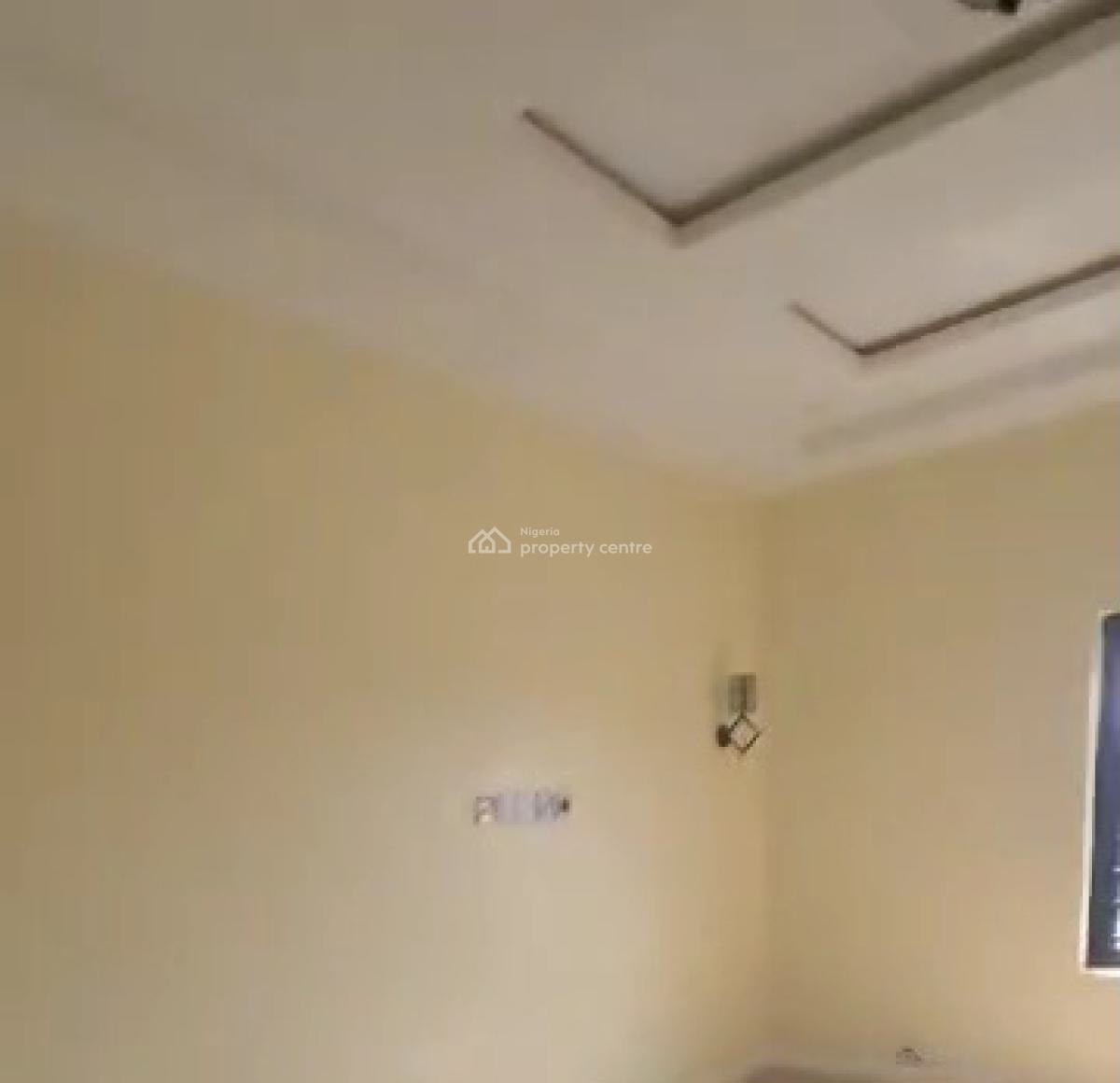 4bedroom Bungalow 70ft By 100ft Land, Irhirhi Road, Off Airport Road Gra, Benin, Oredo, Edo, House for Sale