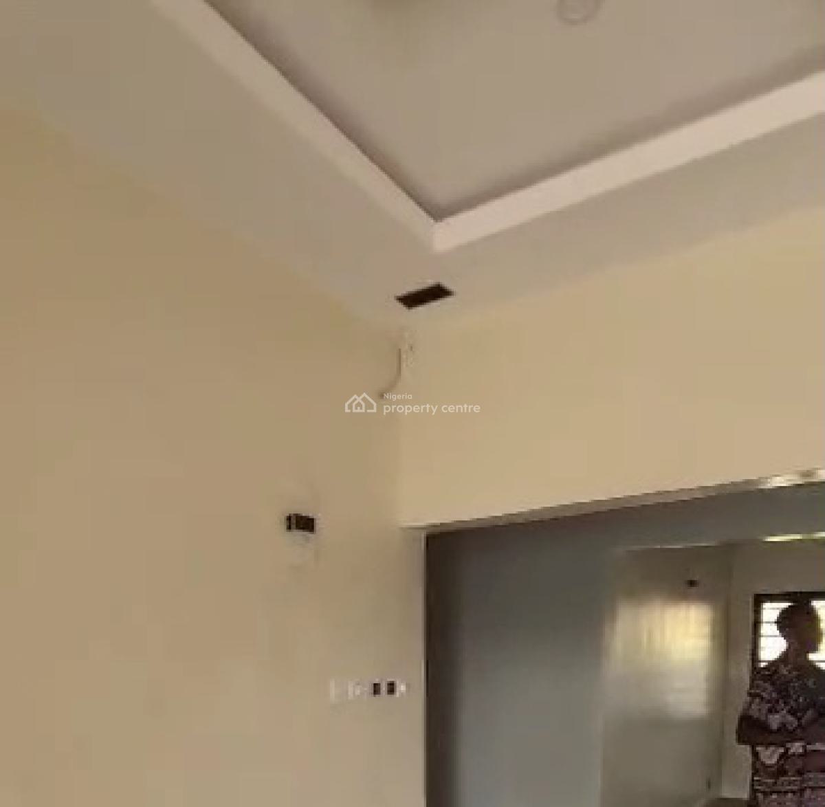 4bedroom Bungalow 70ft By 100ft Land, Irhirhi Road, Off Airport Road Gra, Benin, Oredo, Edo, House for Sale