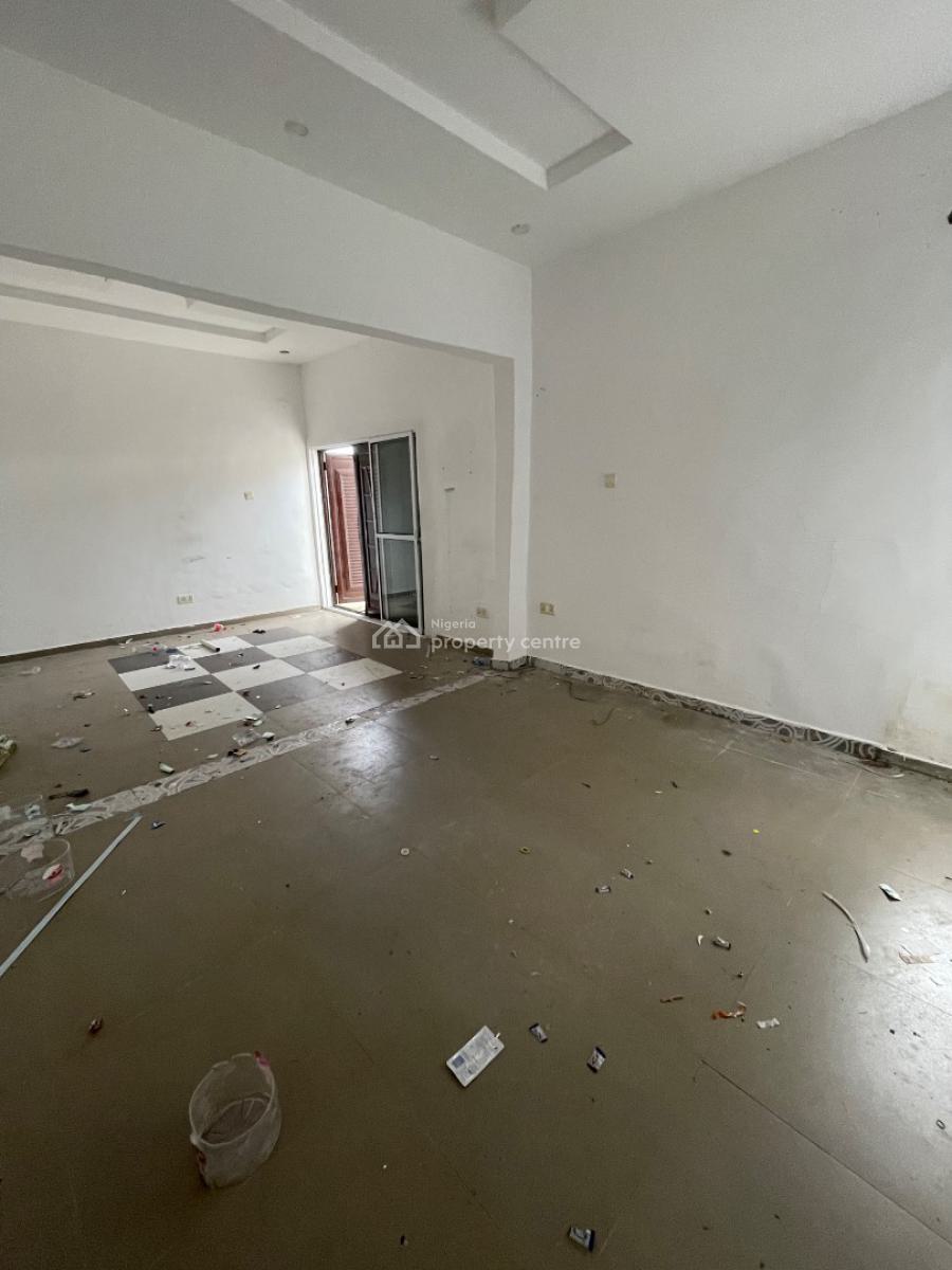 Shop at a Strategic Mall on The Expressway, Lekki - Epe Wax Press Way, Abijo, Lekki, Lagos, Plaza / Complex / Mall for Rent