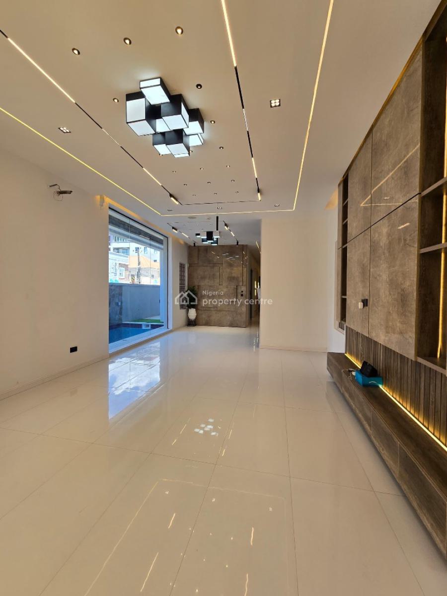 Luxurious and Spacious 5-bedroom Detached Duplex with Bq, Lekki Phase 1, Lekki, Lagos, Detached Duplex for Sale