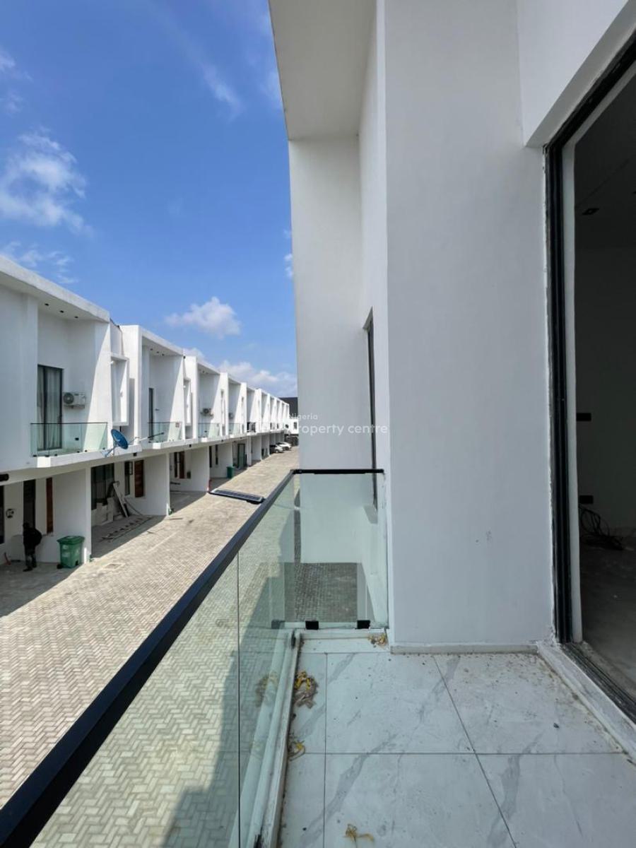 Topnotch 4 Bedroom Terrace Duplex in a Communal Living Space with Pool, Vgc, Lekki, Lagos, Terraced Duplex for Sale