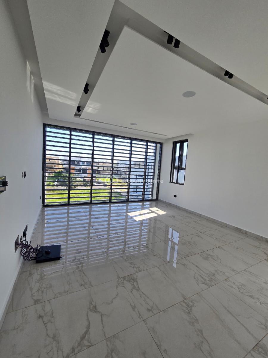 Elegant and Spacious 5-bedroom Semi-detached Duplex with Bq, Ikate, Lekki, Lagos, Semi-detached Duplex for Sale