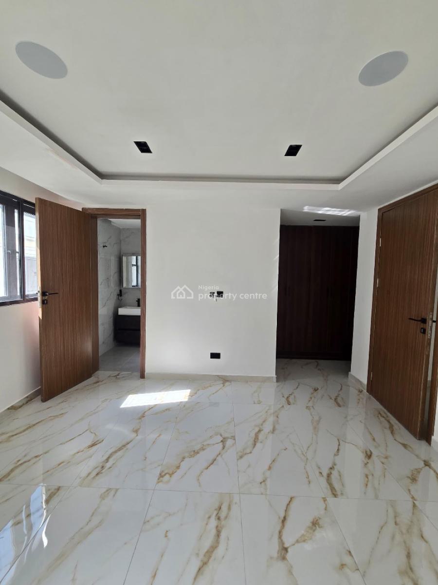 Elegant and Spacious 5-bedroom Semi-detached Duplex with Bq, Ikate, Lekki, Lagos, Semi-detached Duplex for Sale