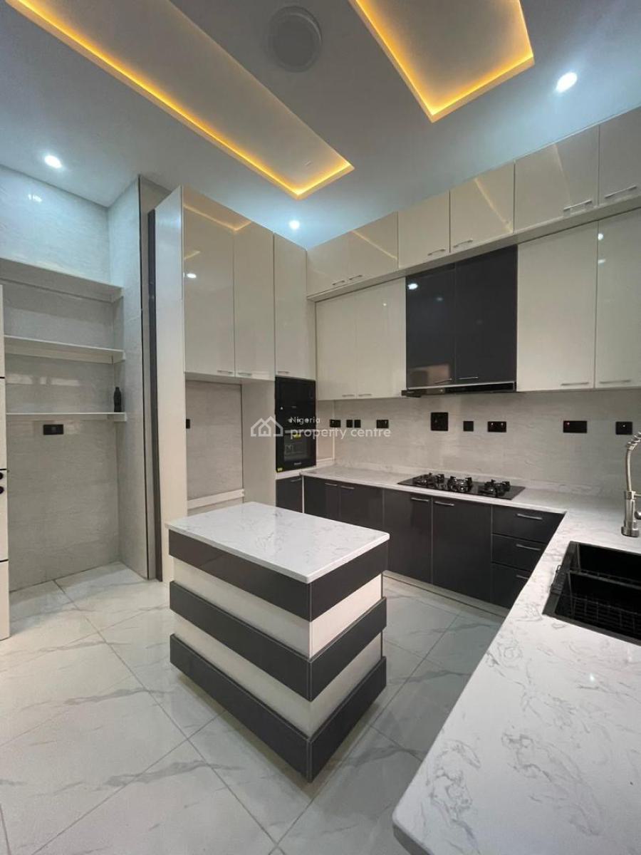 Luxurious 5 Bedroom Fully Detached with  Bq, Ajah, Lagos, Detached Duplex for Sale
