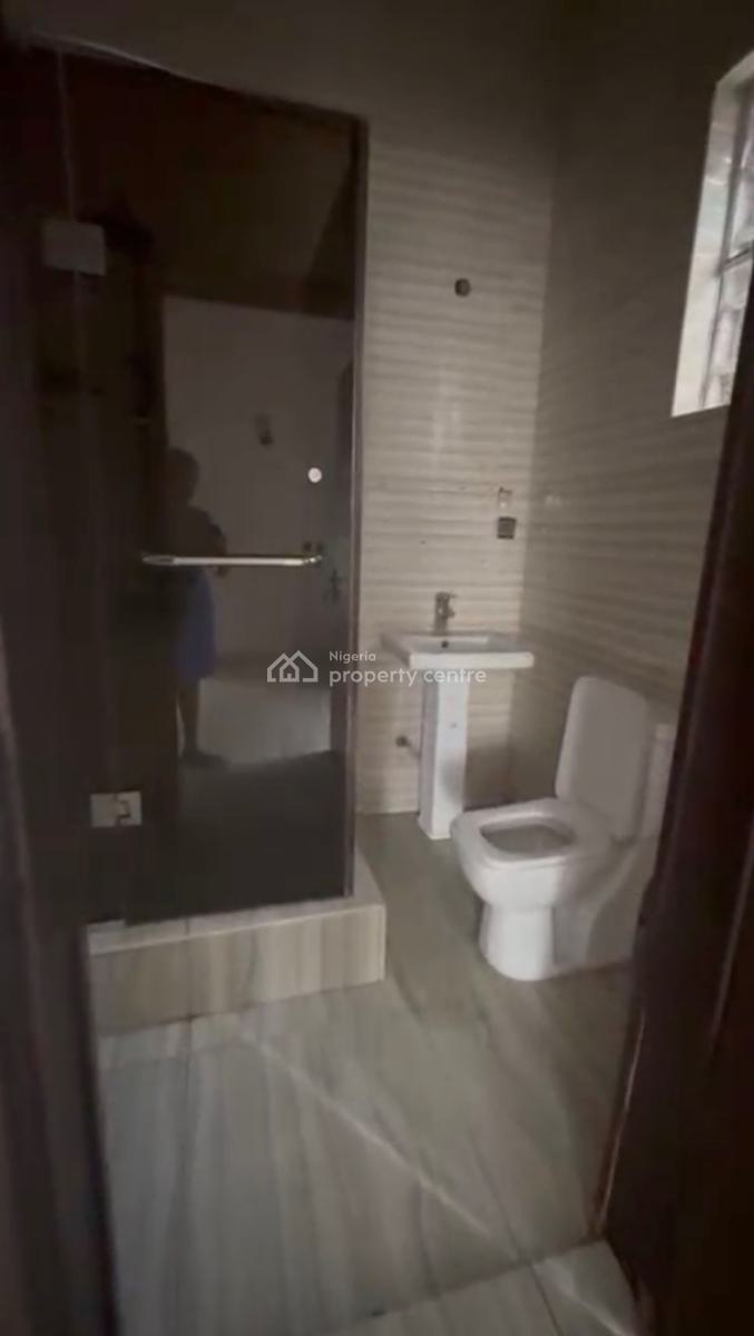 Self Contain, Canal West Estate, Osapa, Lekki, Lagos, Self Contain (single Rooms) for Rent