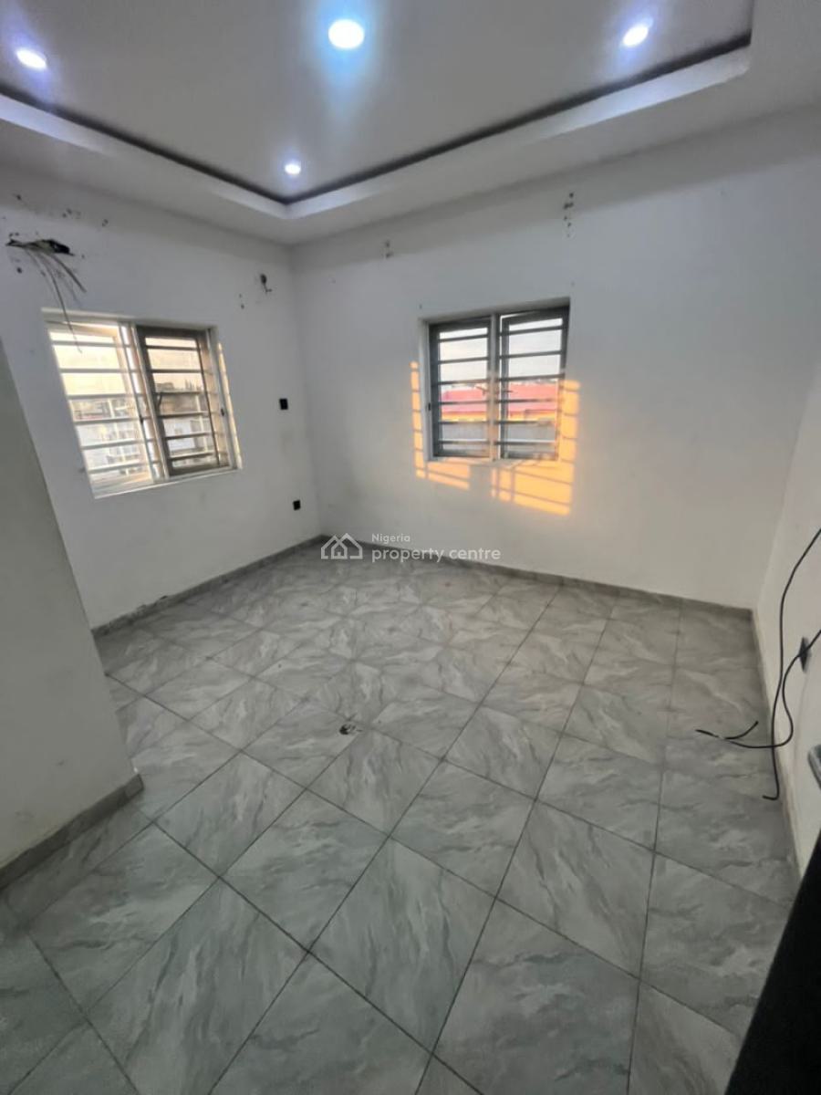 2 Bedroom Apartment, Thomas Estate, Ajiwe, Ajah, Lagos, Flat / Apartment for Rent